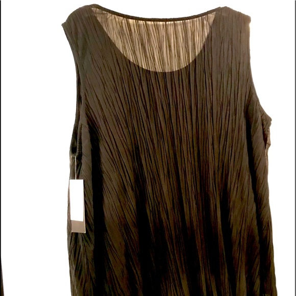 Sparkly dressy tank top - Picture 3 of 11